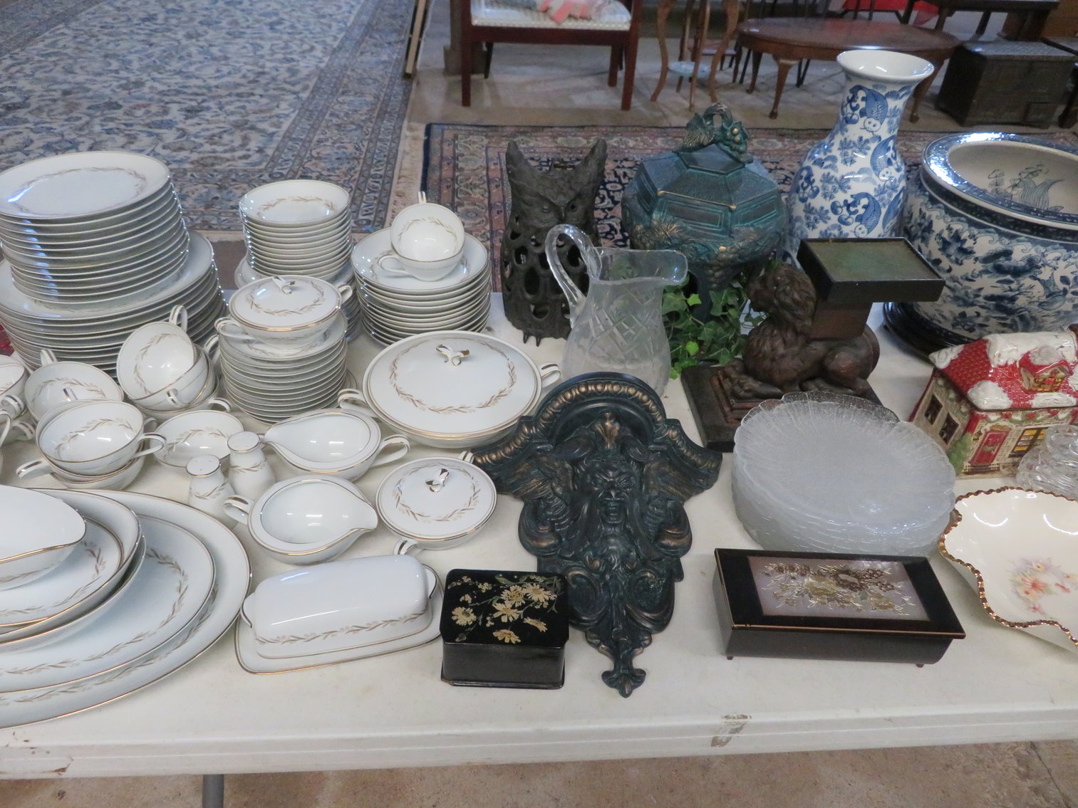Image for September 3rd Antique and Collectible Sale!
