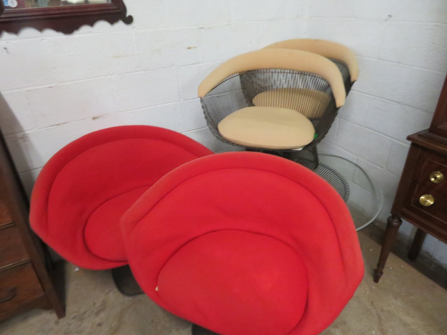 Image for Great Mid-Week Antique and Collectible Sale!