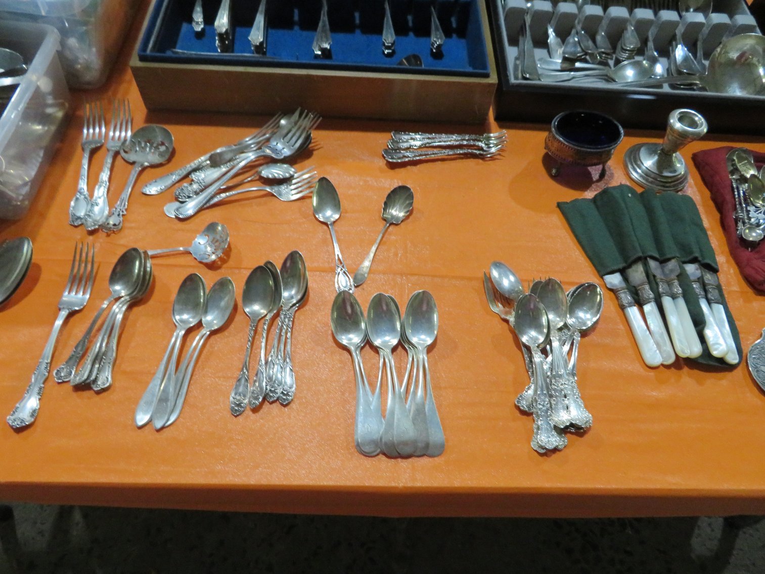 Image for Great Mid-Week Antique and Collectible Sale!