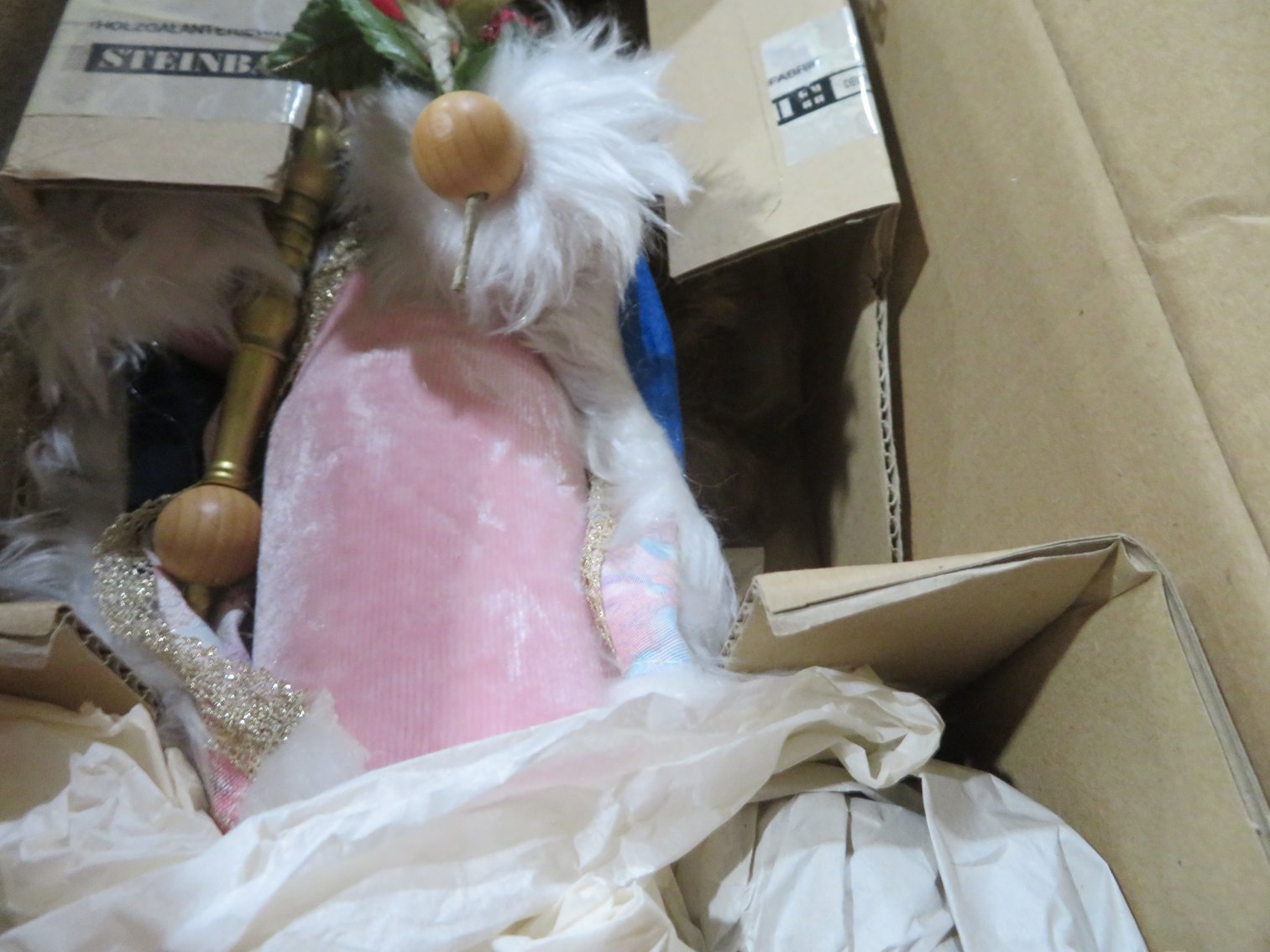 Image for Great Mid-Week Antique and Collectible Sale!