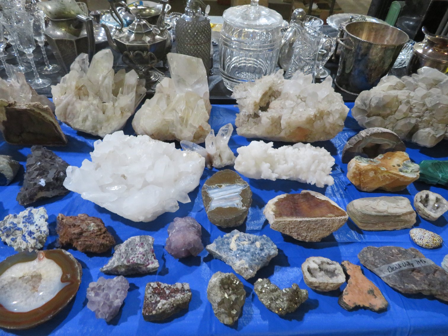 Image for Great Mid-Week Antique and Collectible Sale!