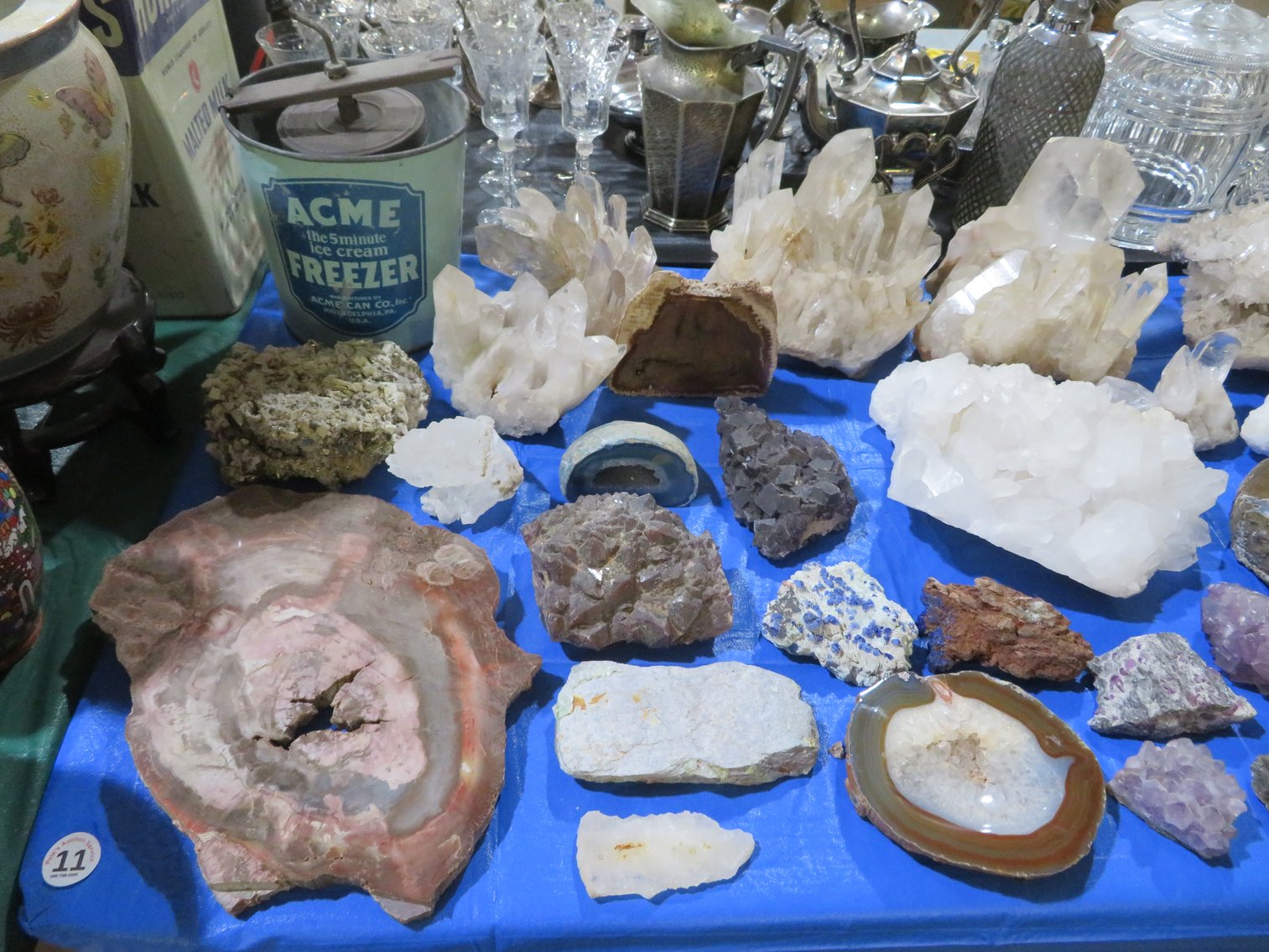 Image for Great Mid-Week Antique and Collectible Sale!