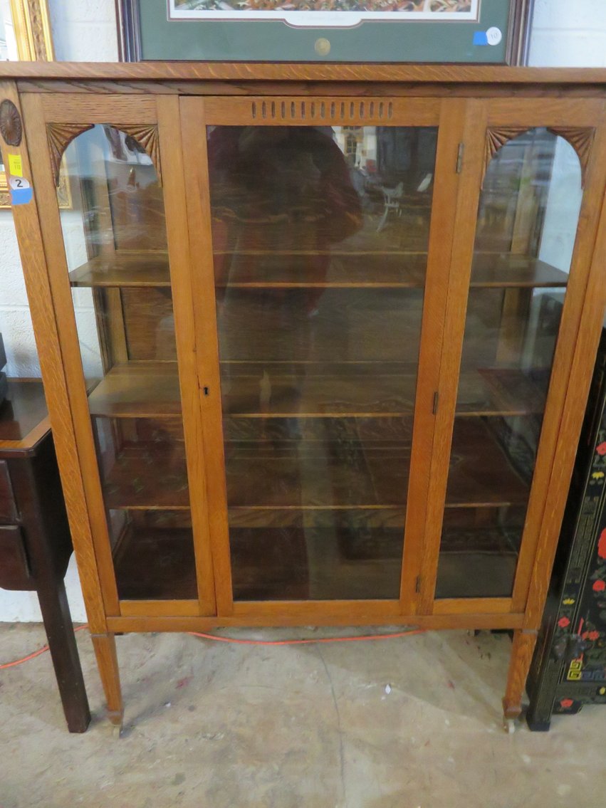 Image for Great Mid-Week Antique and Collectible Sale!