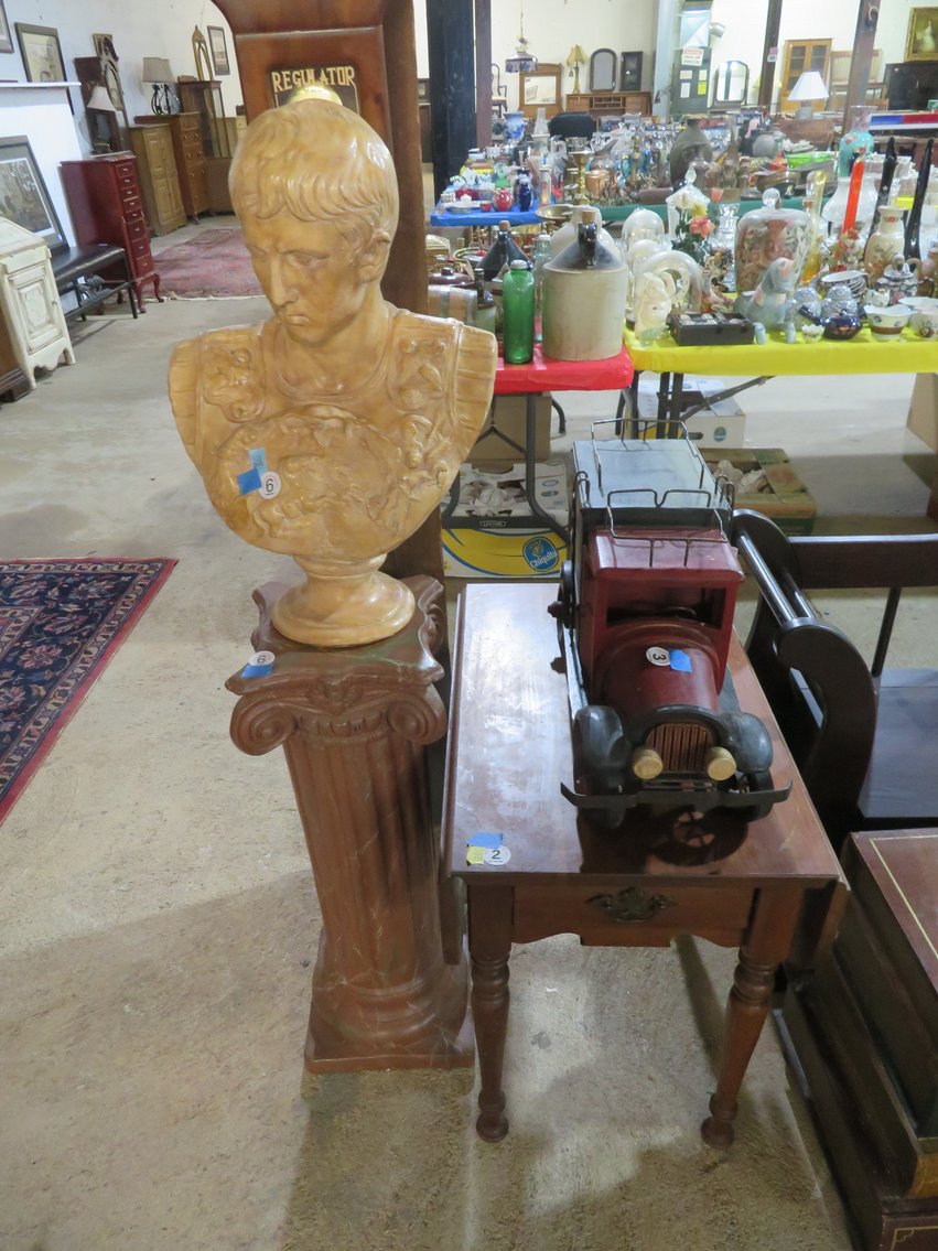 Image for Great Mid-Week Antique and Collectible Sale!
