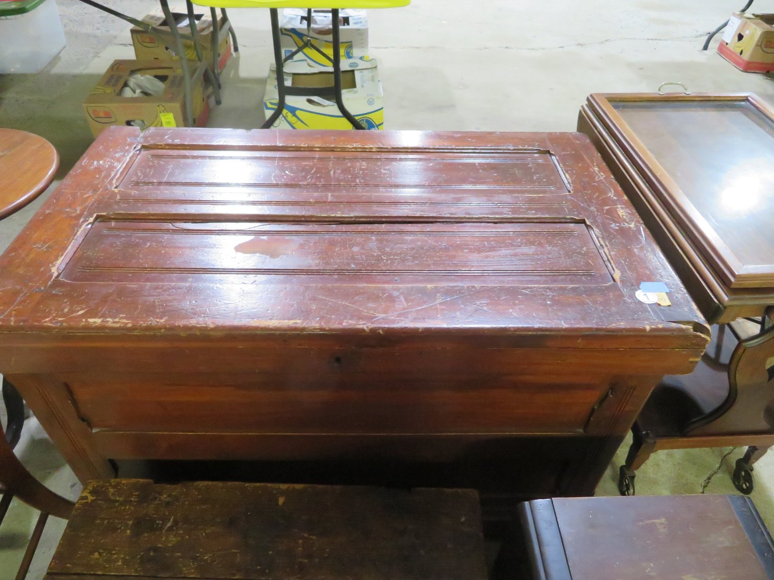 Image for Great Mid-Week Antique and Collectible Sale!