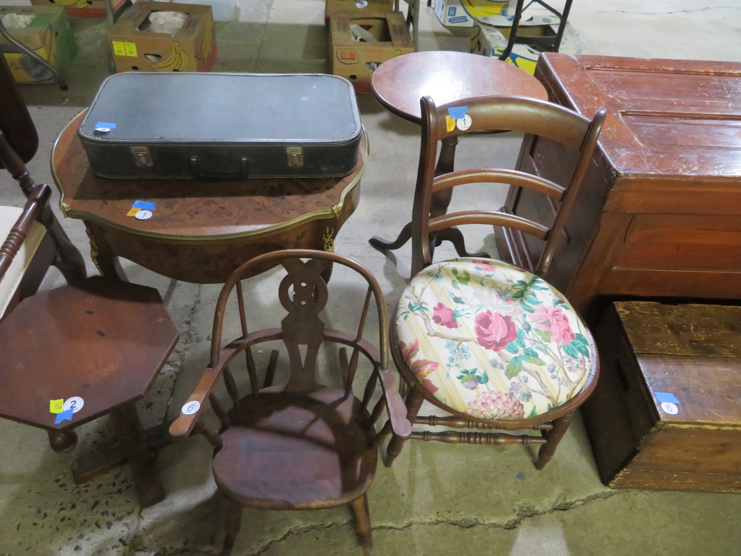 Image for Great Mid-Week Antique and Collectible Sale!