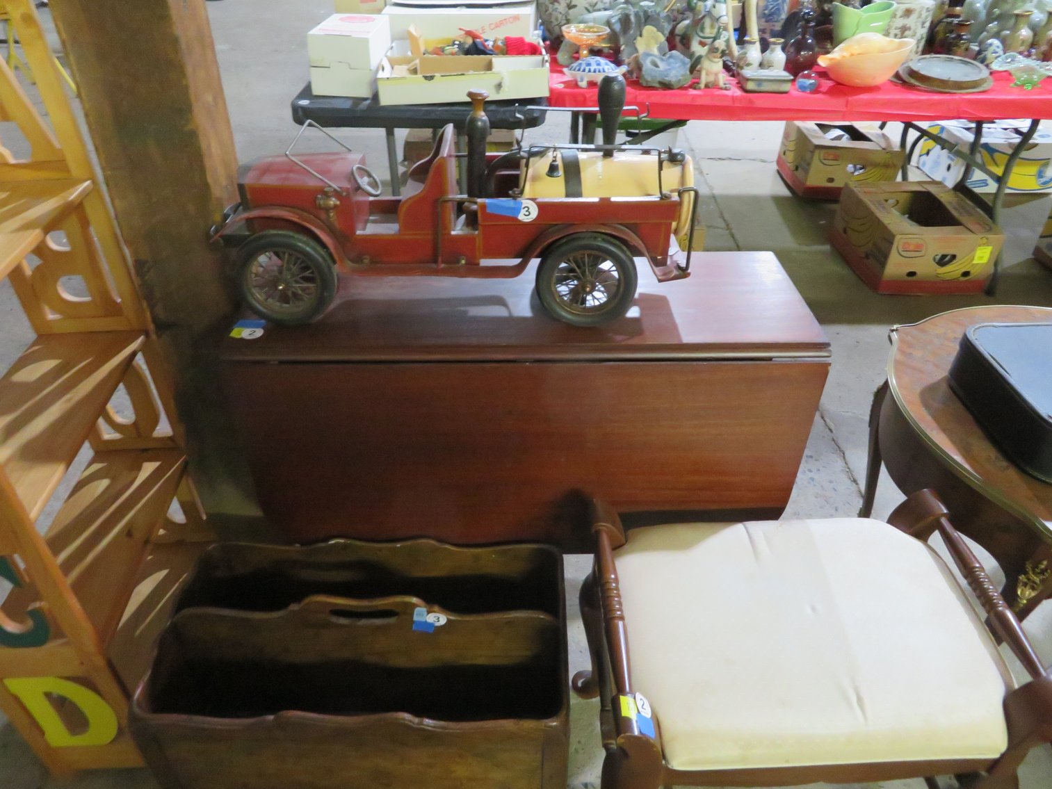 Image for Great Mid-Week Antique and Collectible Sale!