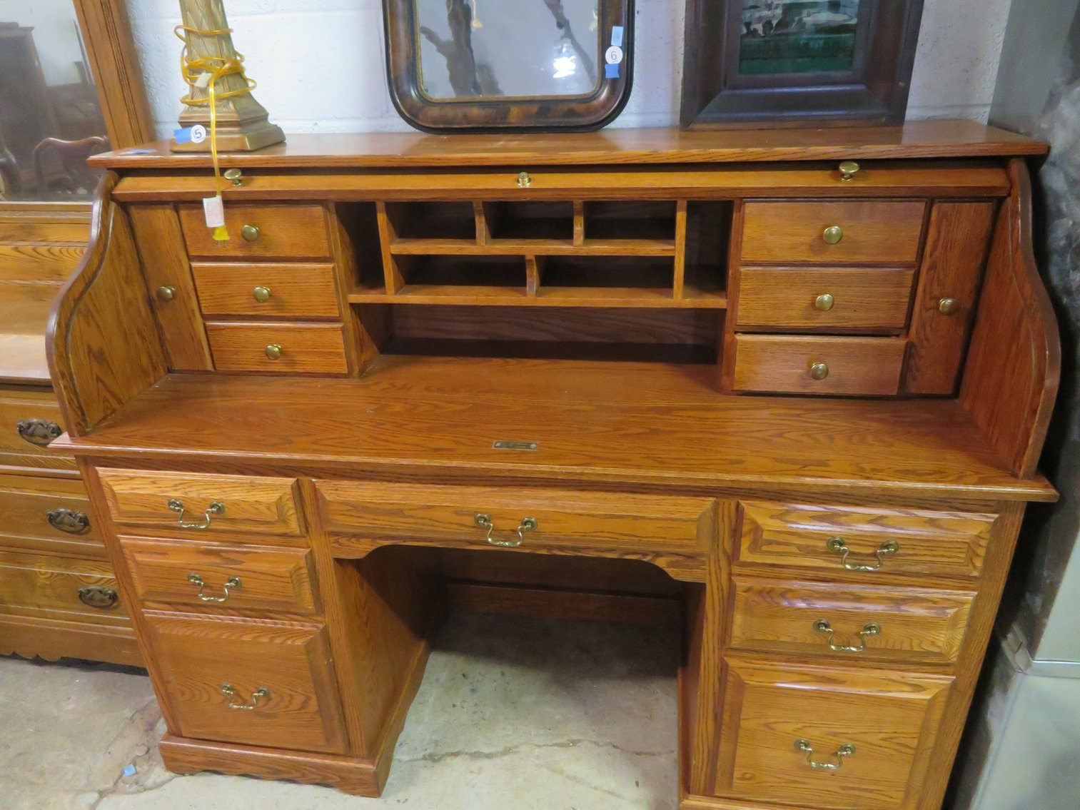 Image for Great Mid-Week Antique and Collectible Sale!