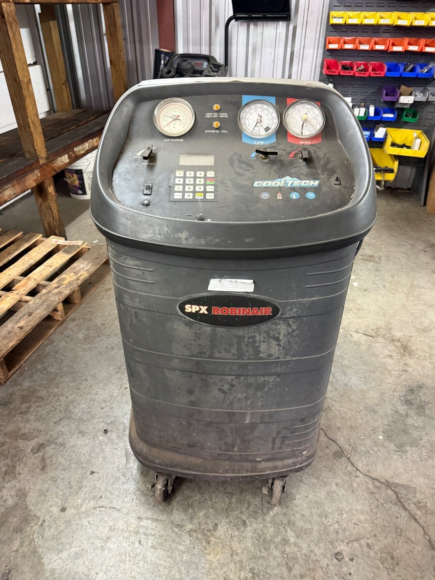 Image for Professional Auto Service Retirement Auction---Car Lifts,Tools, Service Trucks