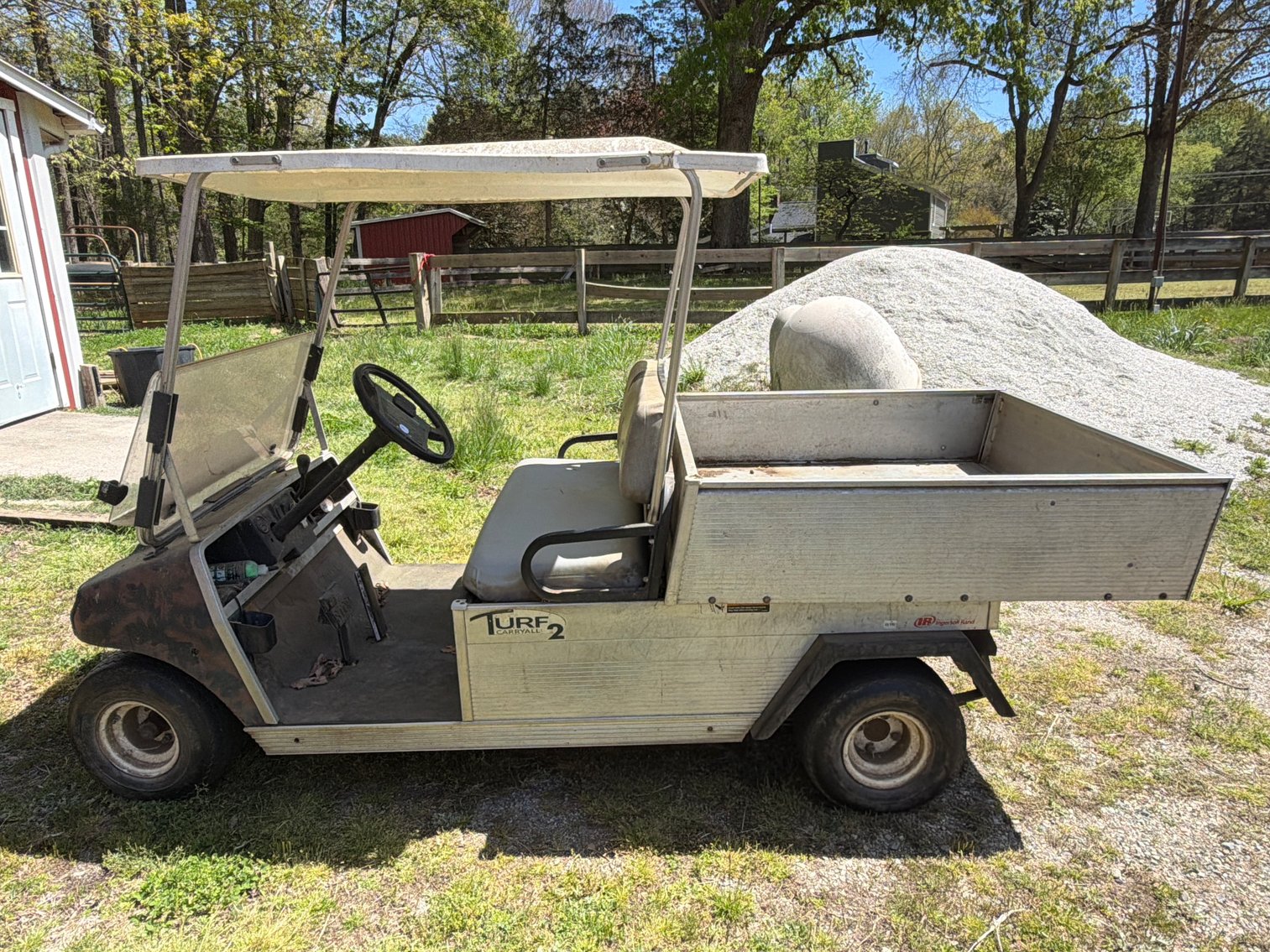 Image for Cardwell Road Farm, Equipment & Tools Auction – Tractors, Implements, Horse Trailer, Shop & Farm Assets