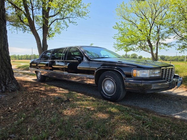 Image for Coles Point VA Estate Auction | Vehicles, Tractor, Coins, Advertising, Tools & Firearms