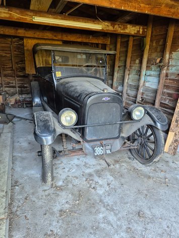 Image for Crewe VA Estate Auction | 1924 Chevrolet, Gold, Sterling, Antiques & Victorian Estate Treasures
