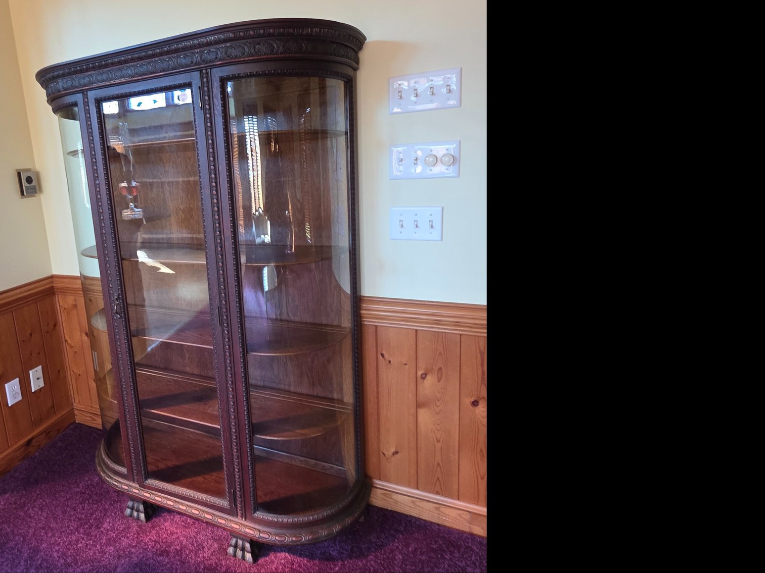 Image for Crewe VA Estate Auction | 1924 Chevrolet, Gold, Sterling, Antiques & Victorian Estate Treasures