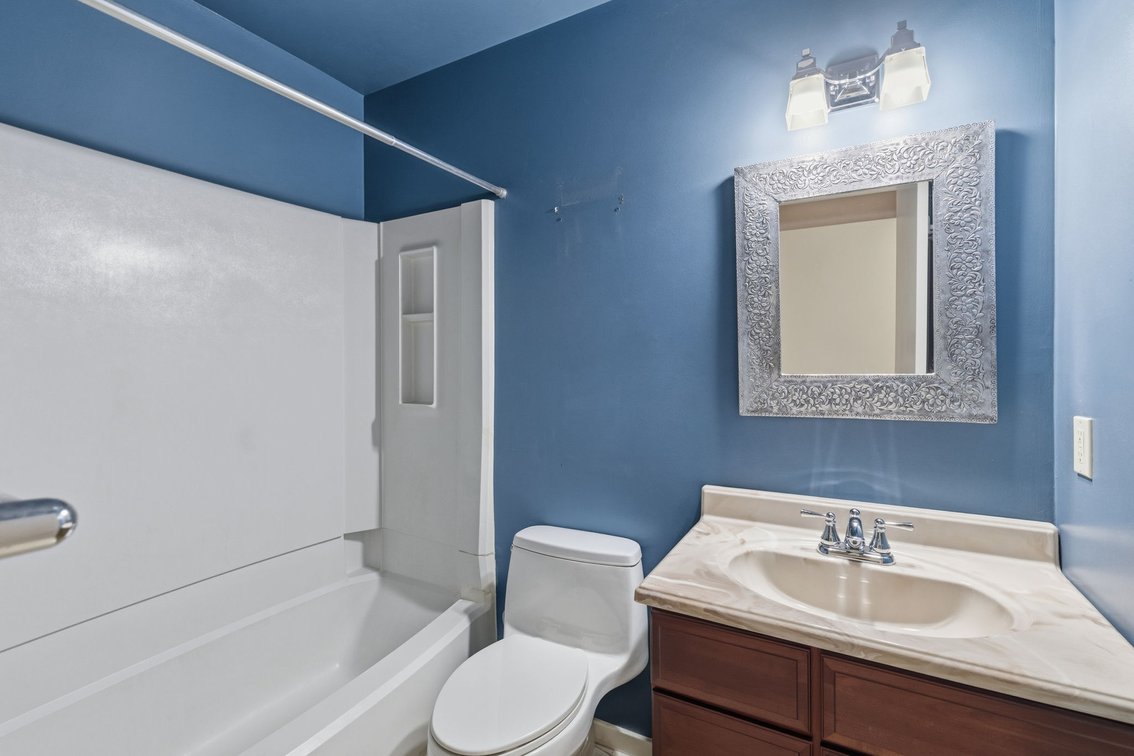 Image for Henrico Single-Level End-Unit Townhome Real Estate Auction | 12308 California Dr | Opening Bid Only $250,000