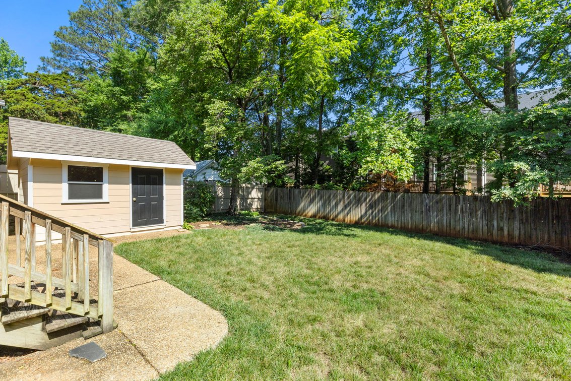 Image for Henrico Single-Level End-Unit Townhome Real Estate Auction | 12308 California Dr | Opening Bid Only $250,000