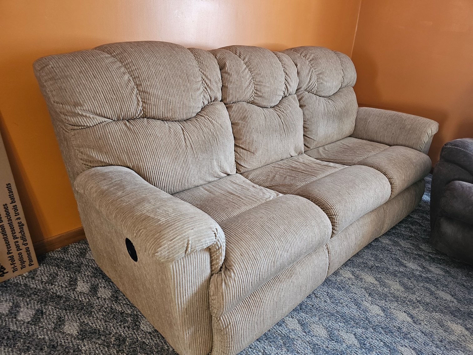 Image for Morgantown, WV – ’17 Coachman Camper, Lots of Glass & China, Mine Memorabilia, Furniture, Tools & Shop Items, and More!