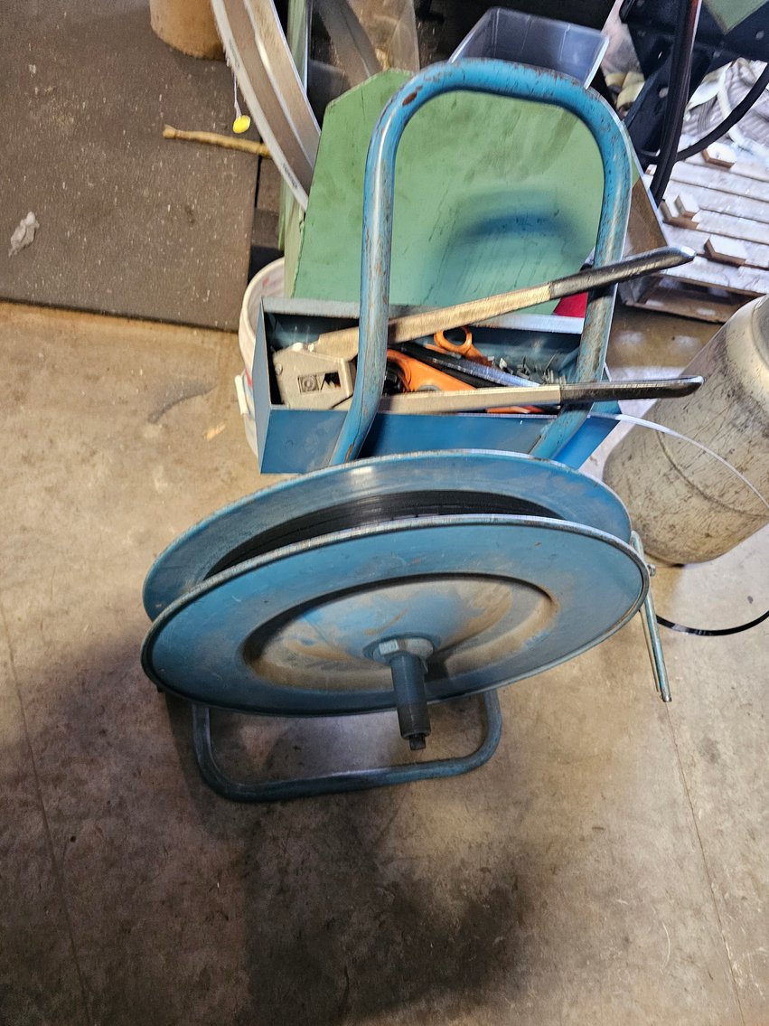Image for St Albans, WV - Complete Business Liquidation of GSB Process: Band Saws, Shelving, Tools, Steel Shop Tables, and More!