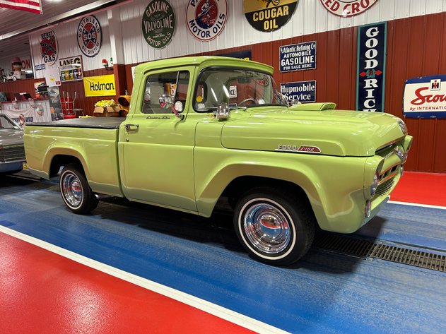 Image for Shinnston, WV – Over 600 Lots! Live Antique Auction with additional online bidding, Collector Cars & Motorcycle, Advertising, Children’s Items, and More!