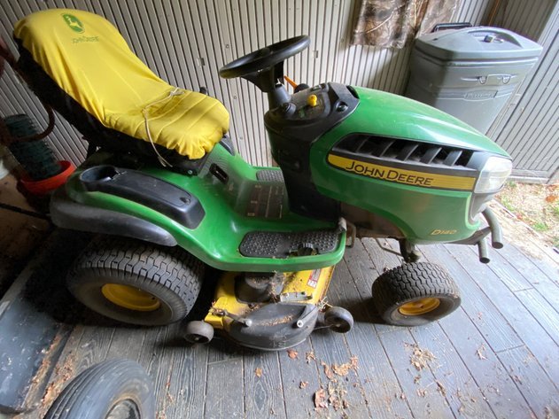 Image for McMurray, PA - Large Estate Auction: Like New Tools, Shop Equipment, Household Items, Furniture, Appliances, Canoe, and More!