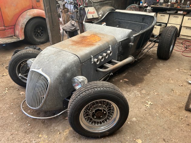 Image for Washington, PA - Vintage Automotive, Hot Rods, Tools, Collectibles Auction Featuring Rare Parts, Shop Equipment, & Classic Memorabilia