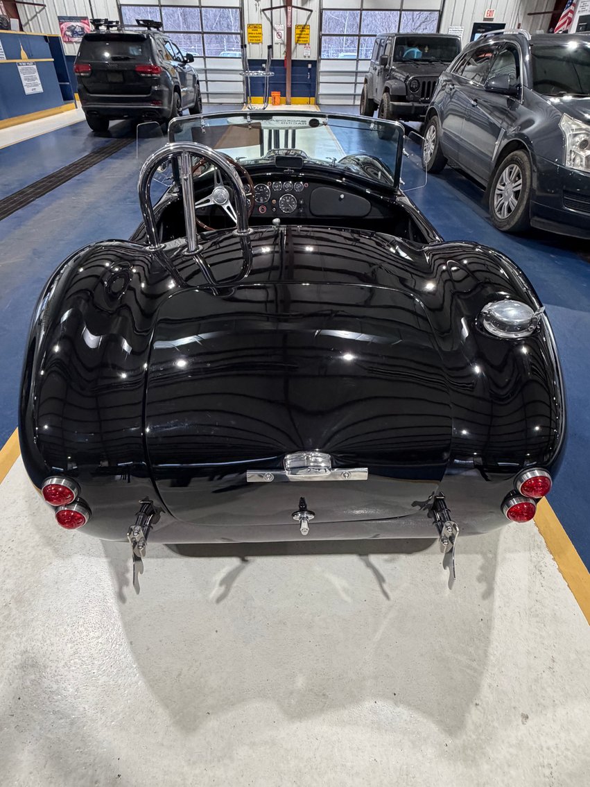 Image for St. Albans, WV – 1965 Shelby Cobra (Replica), 2017 Yamaha Dirt Bike, and 2013 Smoky Mountain Trailer