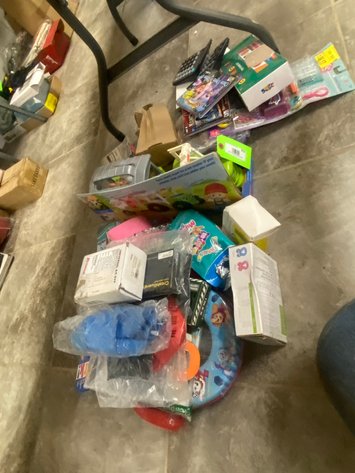 Image for Clarksburg, WV – Large Assortment of Household Goods & general Merchandise