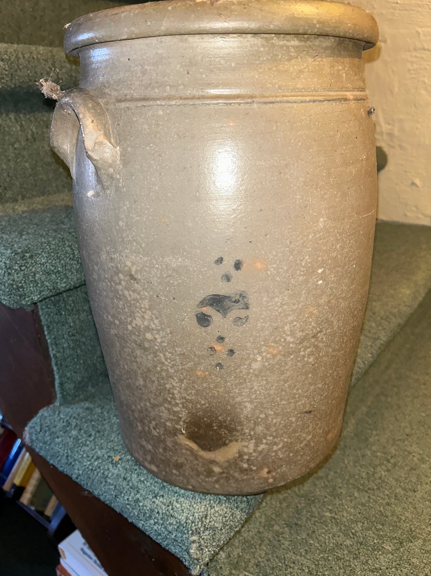 Image for Washington, PA -- Large Estate Auction Featuring Firearms, Antiques, Fine Glassware, Artwork, & Household Contents (Nearly 500 Lots!)