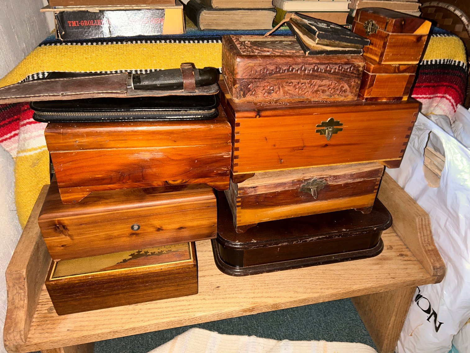 Image for Washington, PA -- Large Estate Auction Featuring Firearms, Antiques, Fine Glassware, Artwork, & Household Contents (Nearly 500 Lots!)