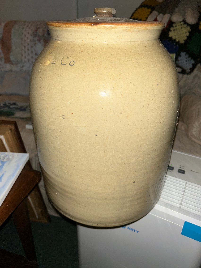 Image for Washington, PA -- Large Estate Auction Featuring Firearms, Antiques, Fine Glassware, Artwork, & Household Contents (Nearly 500 Lots!)