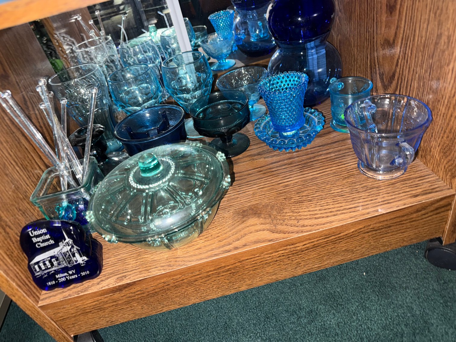 Image for Hurricane, WV – Glassware, Antiques, Clocks, Lamps, Diecast Cars, Model Planes, Model Boats, Artwork and More!