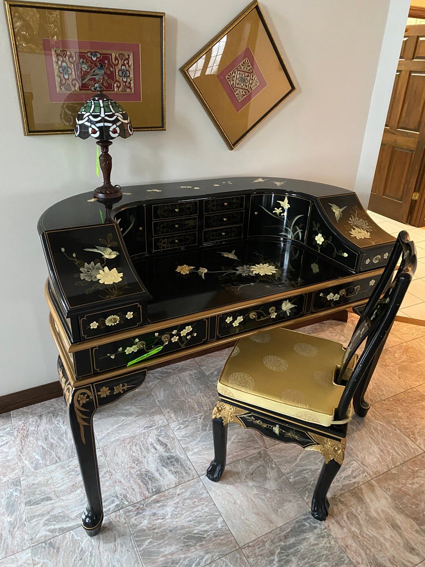 Image for Uniontown, PA -- Oriental style Furniture, Quality Bedroom suites, Curio cabinets, Sofas, Chairs, Dining Room suite, Tables, Lamps, Patio Furniture. Framed Artwork, Lladro, Household items