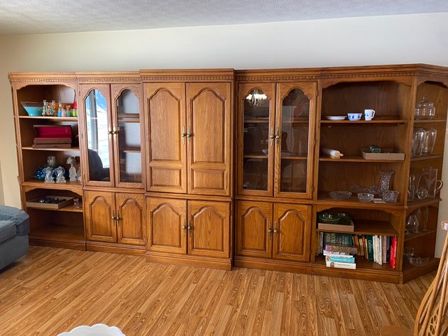 Image for Horner, WV -- 400 Lot online Only Auction: Complete Household, Guns, Antiques, Fine Furniture, Glassware, Household