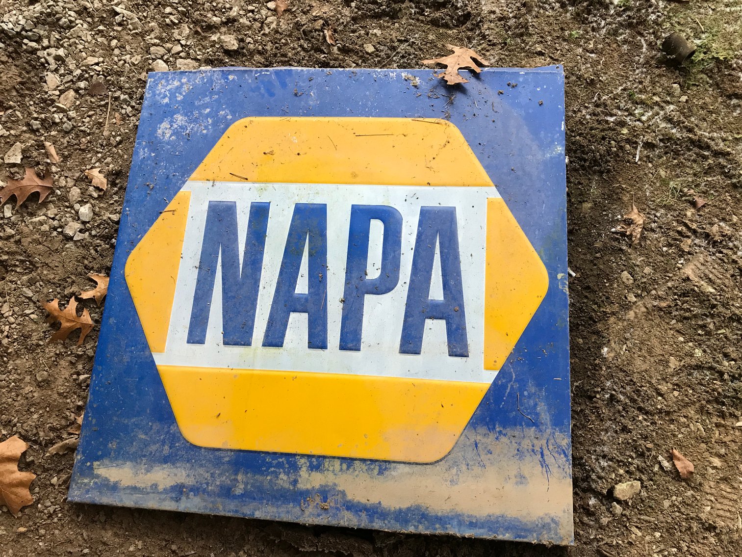 Image for Fairmont, WV – Moving Auction: Household, Garage, Tools, Model Collection and More!