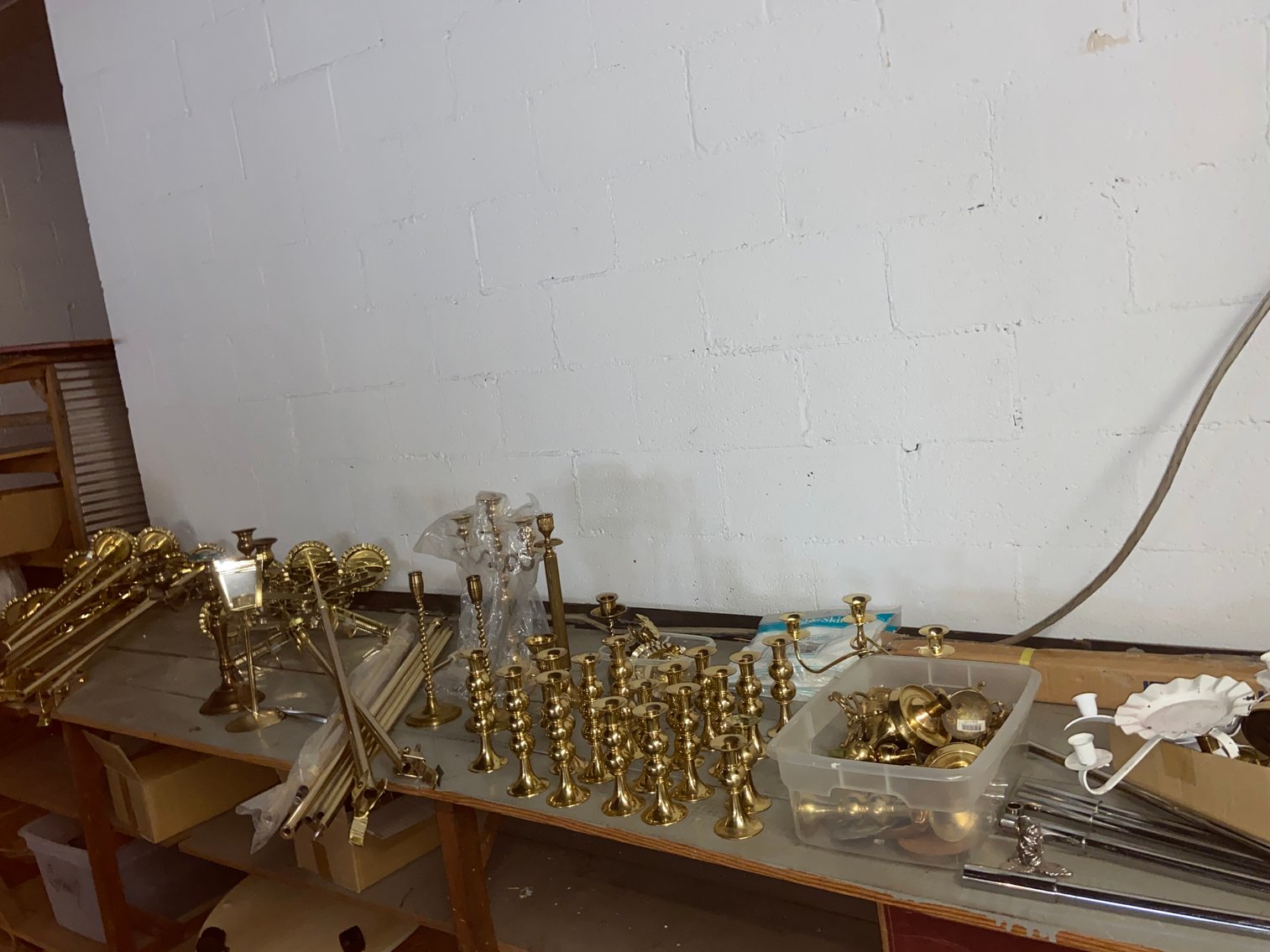 Image for Ansted, WV – Flower Shop Materials and Decorations, Coolers, Christmas Wreaths, Candle Holders, Retail Store Racks and More!