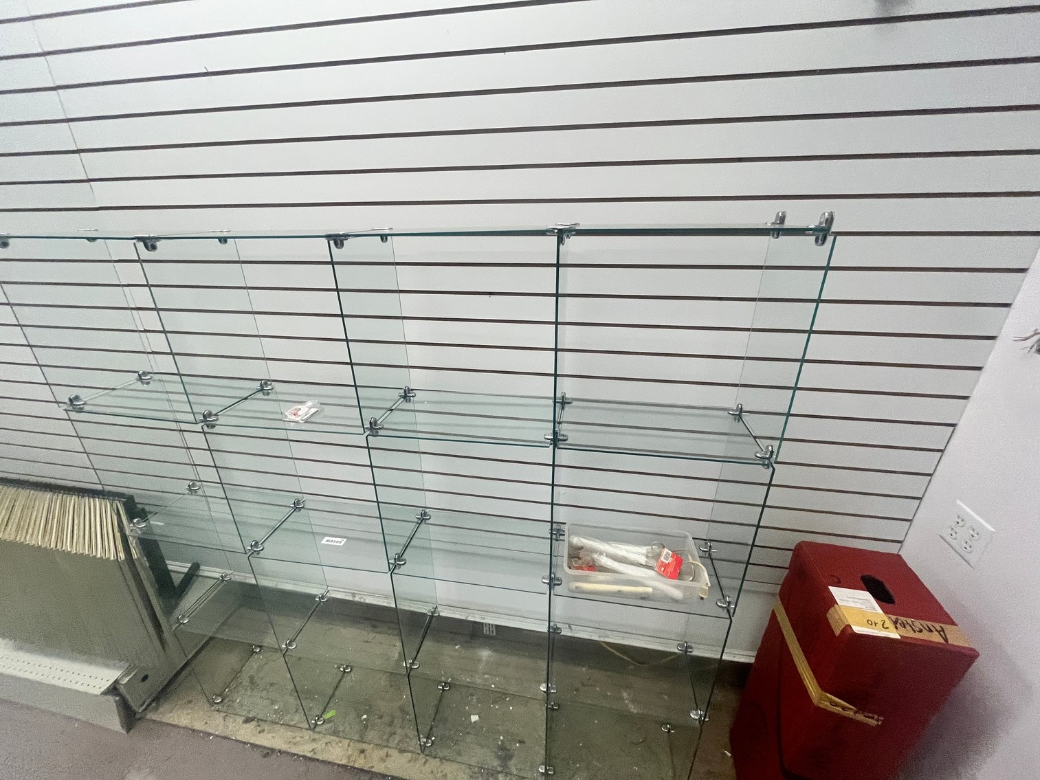 Image for Ansted, WV – Flower Shop Materials and Decorations, Coolers, Christmas Wreaths, Candle Holders, Retail Store Racks and More!