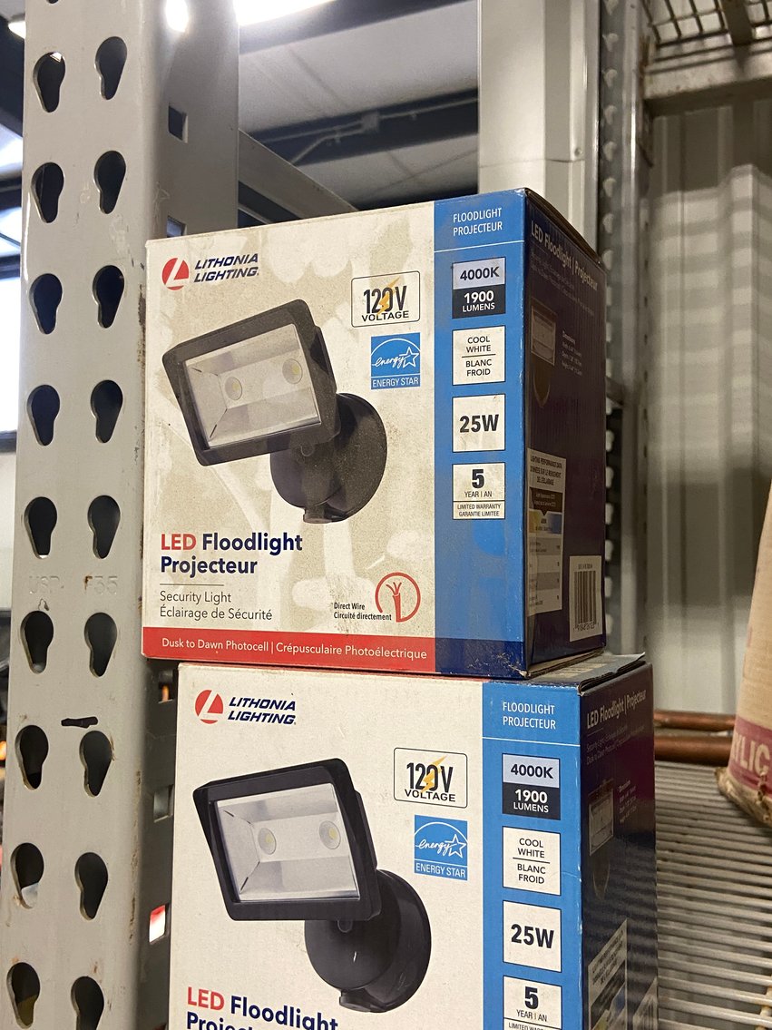 Image for Beckley, WV - Contractor Supplies, Windows, Doors, Kitchen Counter Tops, Semi-Trailers, 3 Vehicles, and MORE!