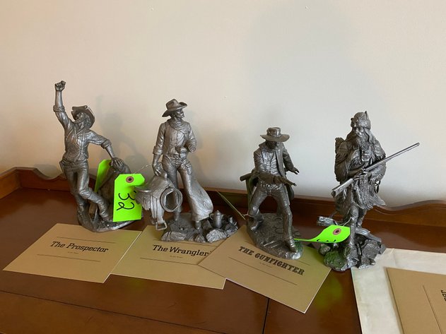 Image for Smithfield, PA - Quality Clock Collection, Furniture & Bedroom Sets, Antiques, Primitives, Vintage Barbie, Glassware, Toys, and Household Items