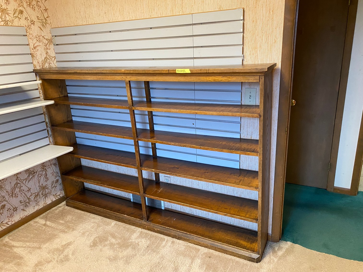 Image for Morgantown, WV – Final Online Auction for Sander’s Antiques: Showcases and Displays