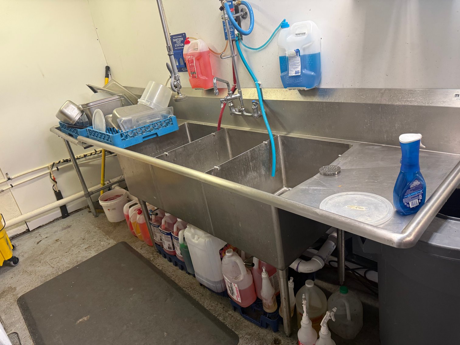 Image for Barboursville, WV – Commercial Food Trucks, Restaurant Equipment, Kitchen Appliances, Industrial Sinks, Stainless Prep Tables, Food Catering Equipment and More!