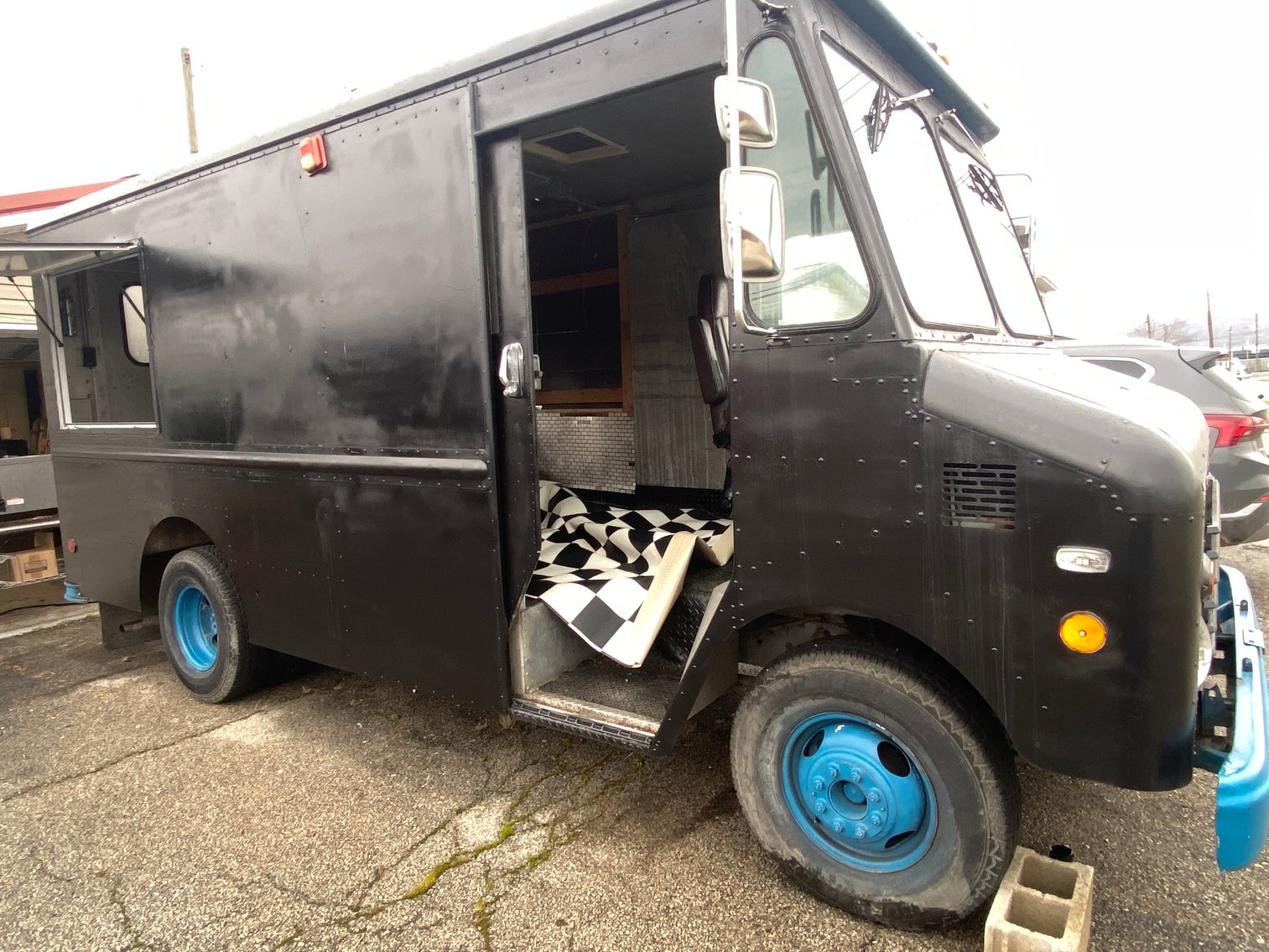 Image for Barboursville, WV – Commercial Food Trucks, Restaurant Equipment, Kitchen Appliances, Industrial Sinks, Stainless Prep Tables, Food Catering Equipment and More!