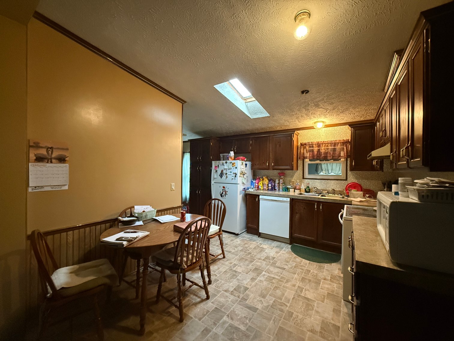 Image for Danville, WV – 3 Bedroom Doublewide that Must Be Moved: Perfect for Home, Rental, or Weekend Retreat!