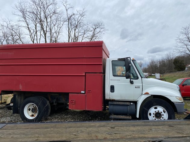 Image for Waynesburg, PA -- White Tree Service Retirement Sale, Woodchippers, Trucks, Tractors, Attachments, and much more!