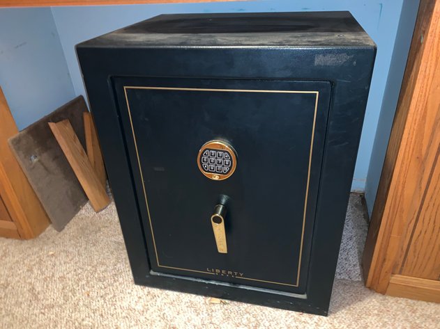 Image for Morgantown, WV - JAMISON ESTATE: Over 700 Lots! New in Box Tools, Sporting Goods, 70's Model Trucks, Airstreams, Collectibles, Glassware and More!