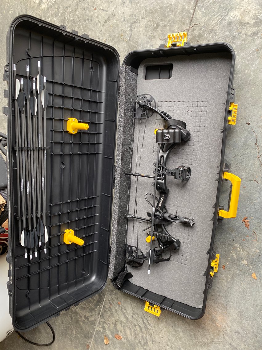 Image for Connellsville, PA -- Riding Mowers, Tools, Hunting Supplies, Furniture, Many Decorator items, Holiday Decorations, Household items, Men's and Women's Clothing, Patio Furniture, Exercise Equipment, More!