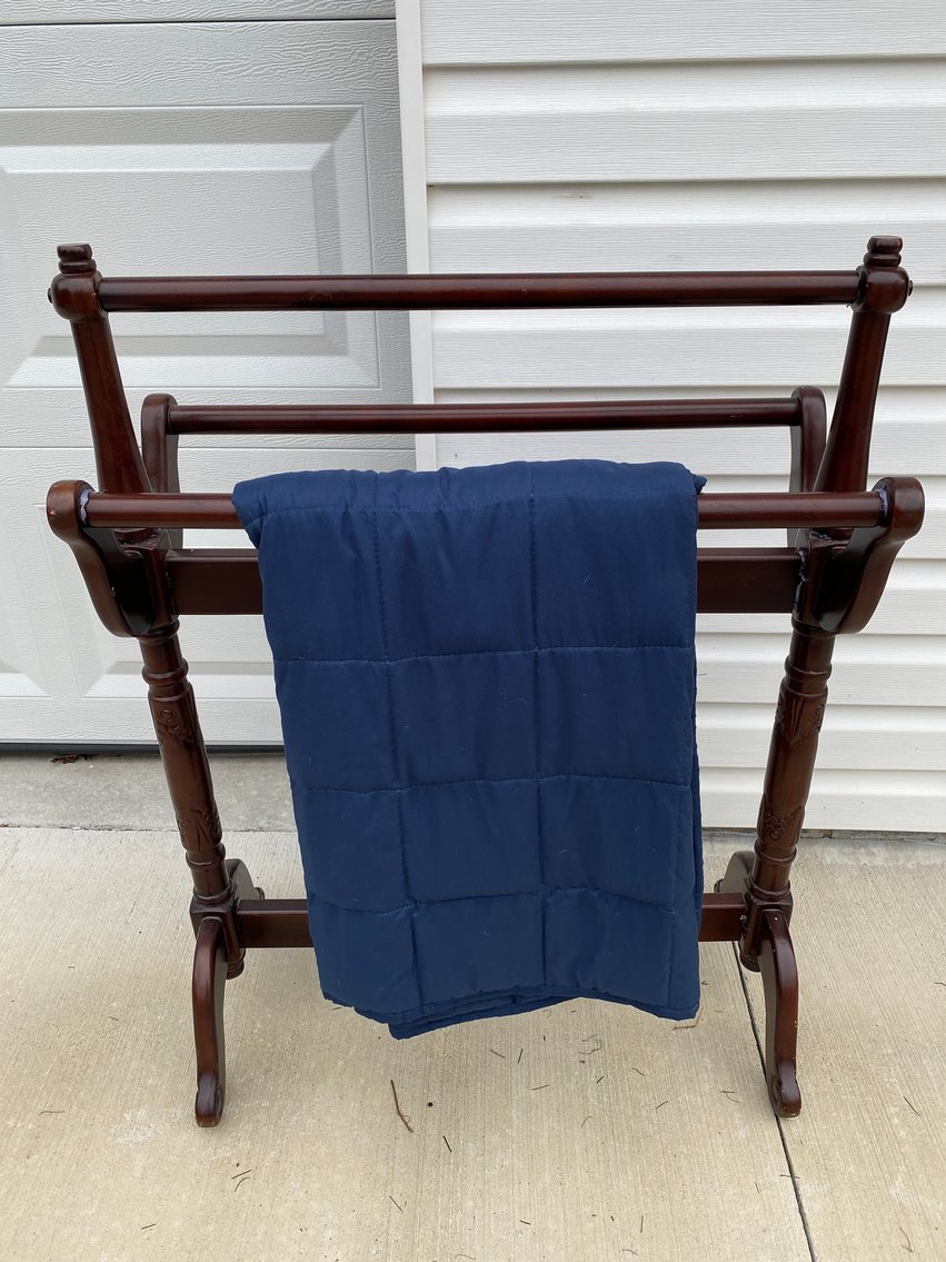 Image for Connellsville, PA -- Riding Mowers, Tools, Hunting Supplies, Furniture, Many Decorator items, Holiday Decorations, Household items, Men's and Women's Clothing, Patio Furniture, Exercise Equipment, More!