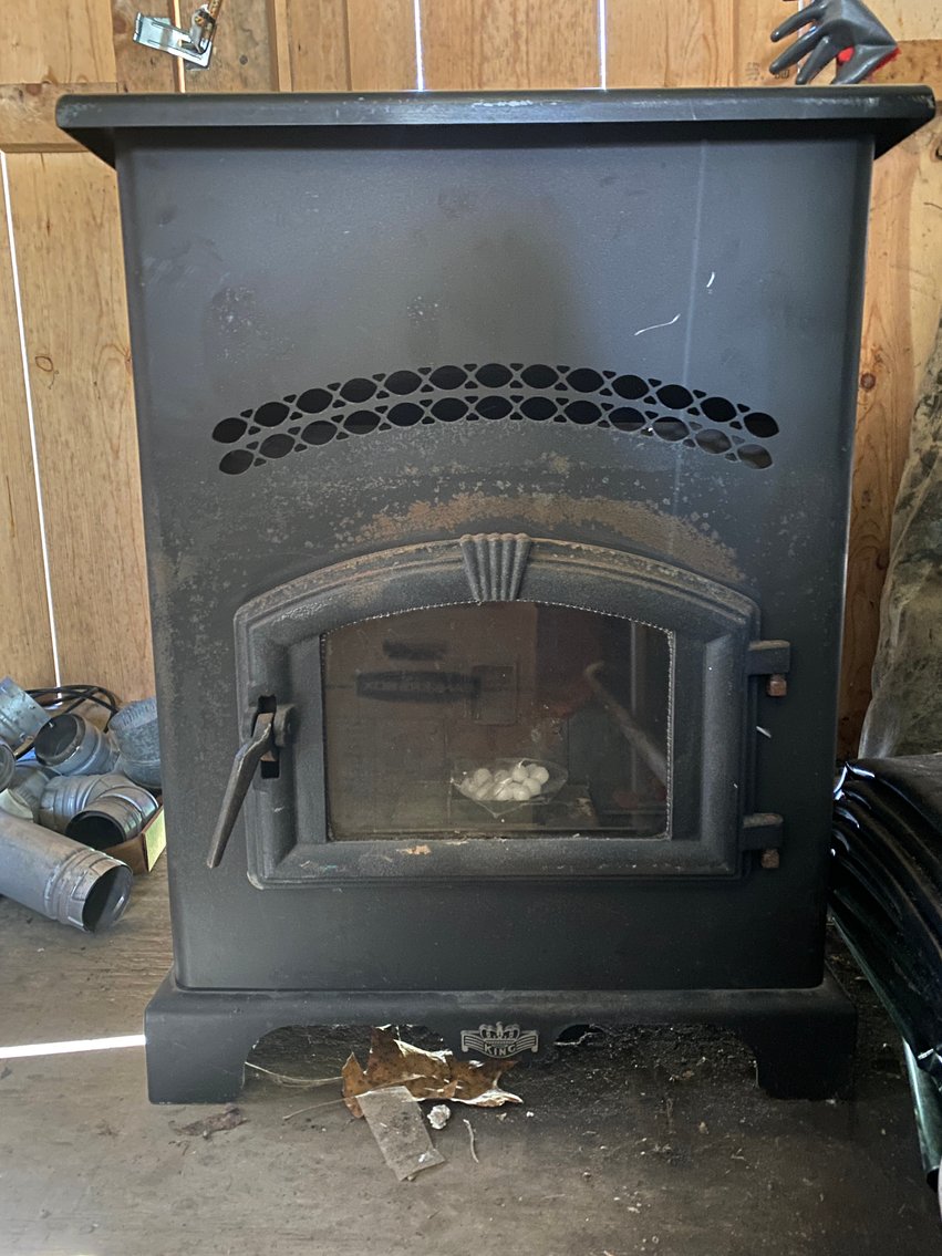 Image for Mannington, WV -- Online Household Auction: Furniture, Artwork, Paintings, Clocks, Power Tools, and Much More!