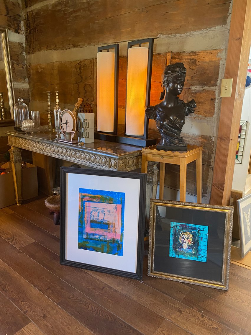 Image for Mannington, WV -- Online Household Auction: Furniture, Artwork, Paintings, Clocks, Power Tools, and Much More!