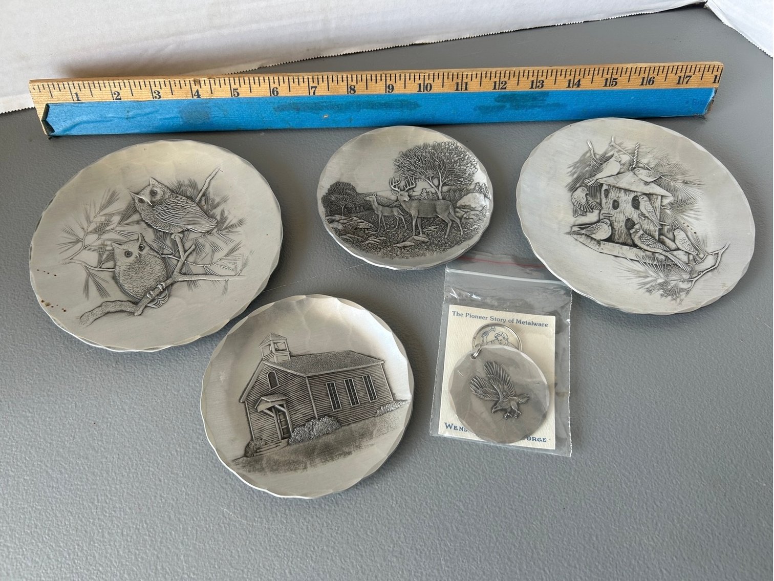 Image for Smock, PA:  Furniture, Pyrex, Pocket Knives, Collectibles, Bose Radio, Stoneware, Push Mower, Lamps, Telephones, Lift Chair, Hats, TV's, Stove, and More!