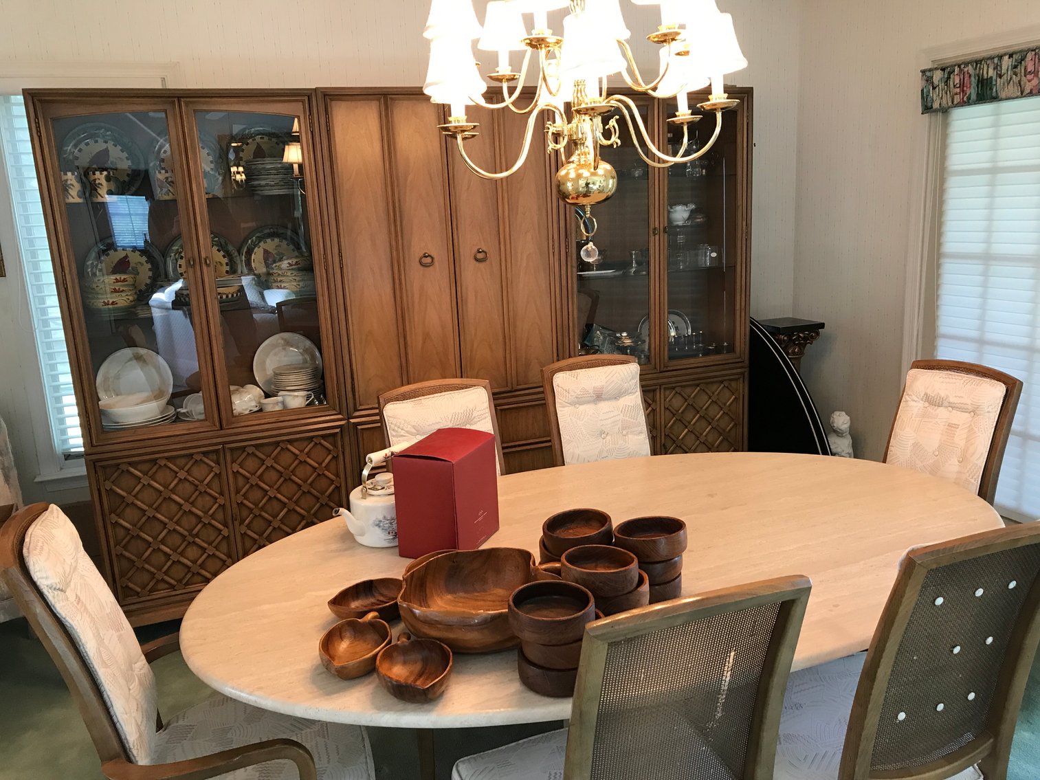 Image for Morgantown, WV – Glassware, Collectibles, Early Cabbage Patch, Furniture, Home Decorations & Furniture