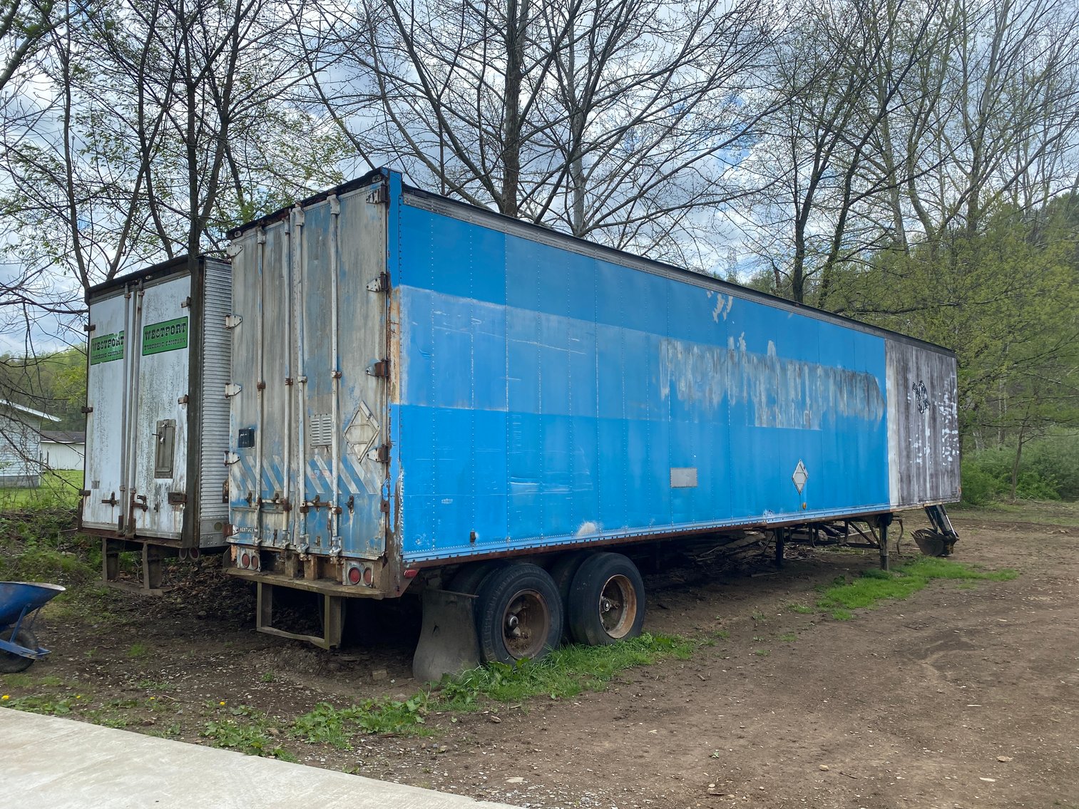 Image for Grafton, WV – Estate Auction: Chrysler Boat, Box Trailer Barn, Tools, Furniture & Contents